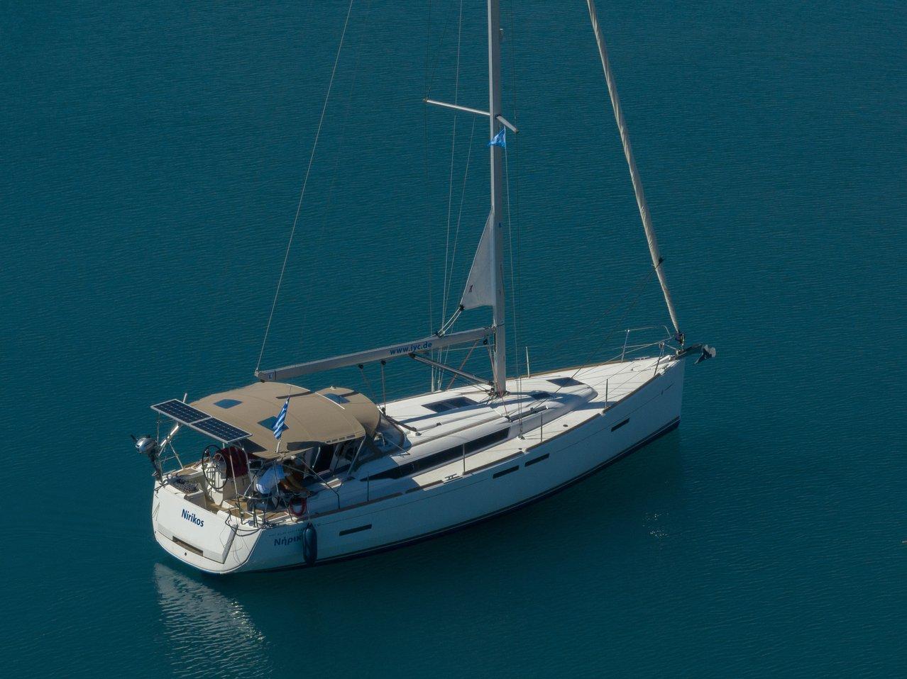 Sun Odyssey 419 - 3 cab., picture 3