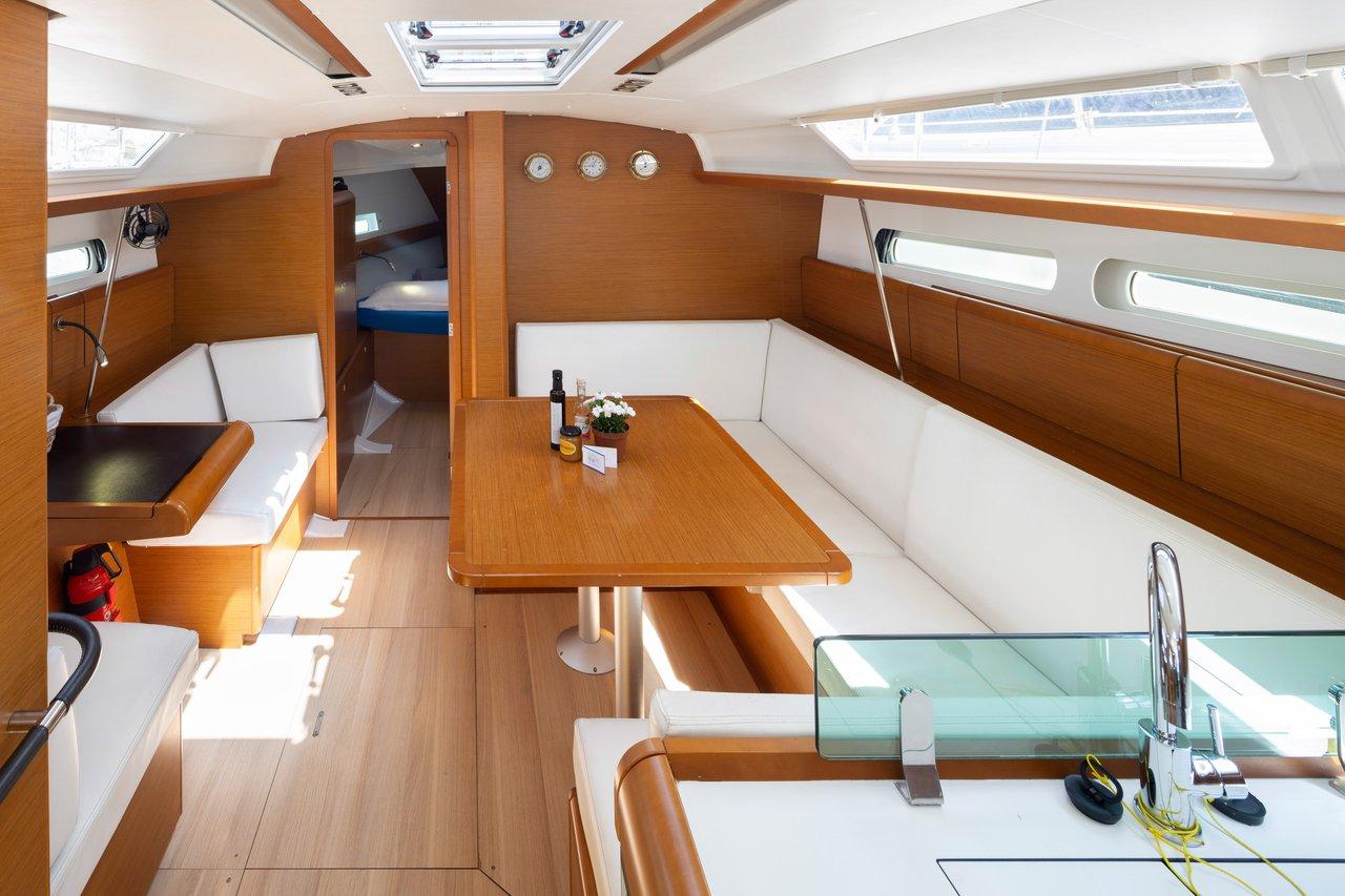 Sun Odyssey 419 - 3 cab., picture 8