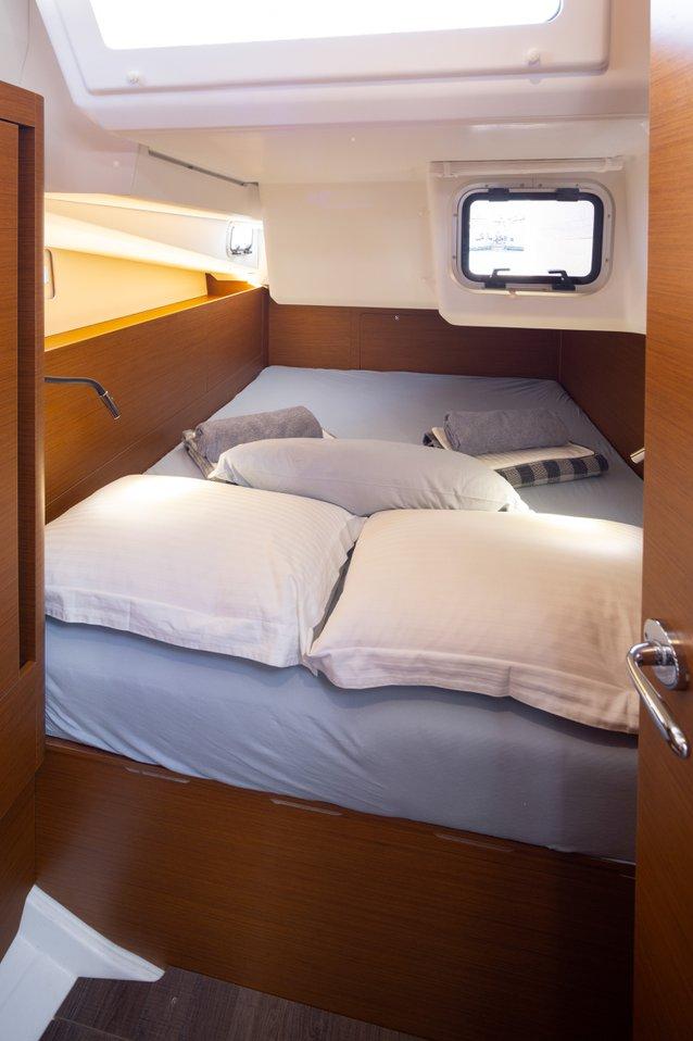 Sun Odyssey 440 - 4 cab., picture 17
