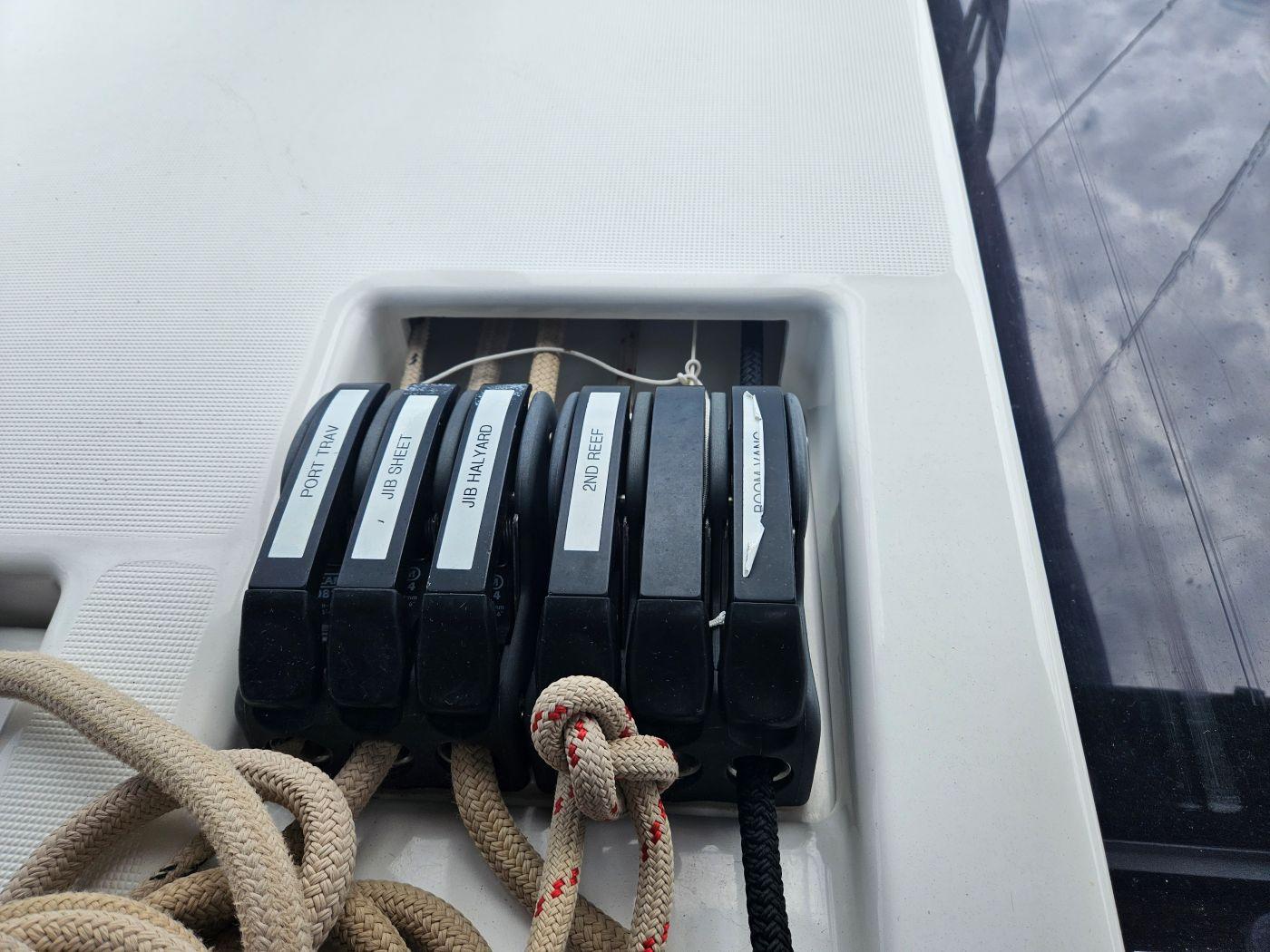 Dufour 430 - Dancer, picture 6