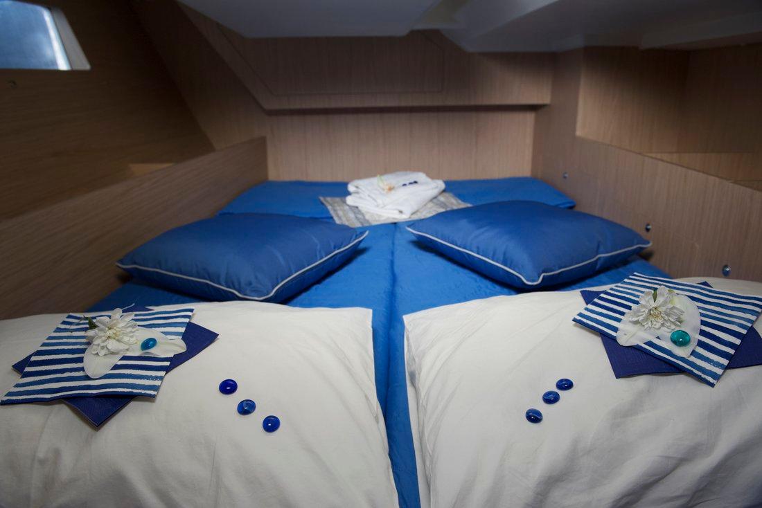 Oceanis 41.1, picture 20