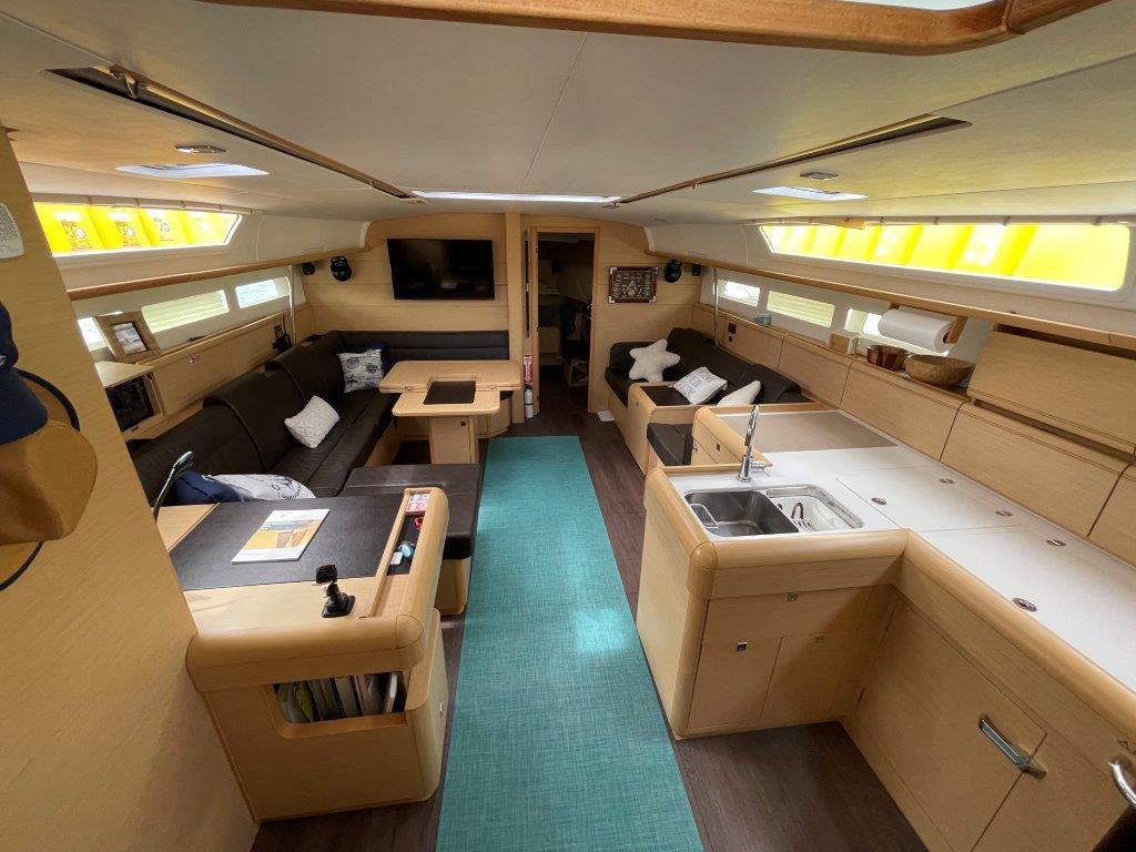 Sun Odyssey 519 - 3 cab., picture 6