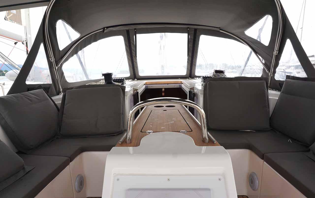Bavaria C42, picture 9