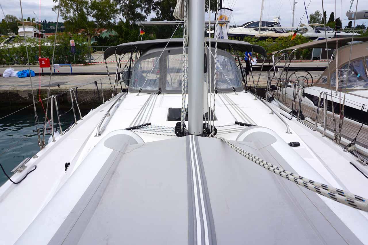 Bavaria C42, picture 7