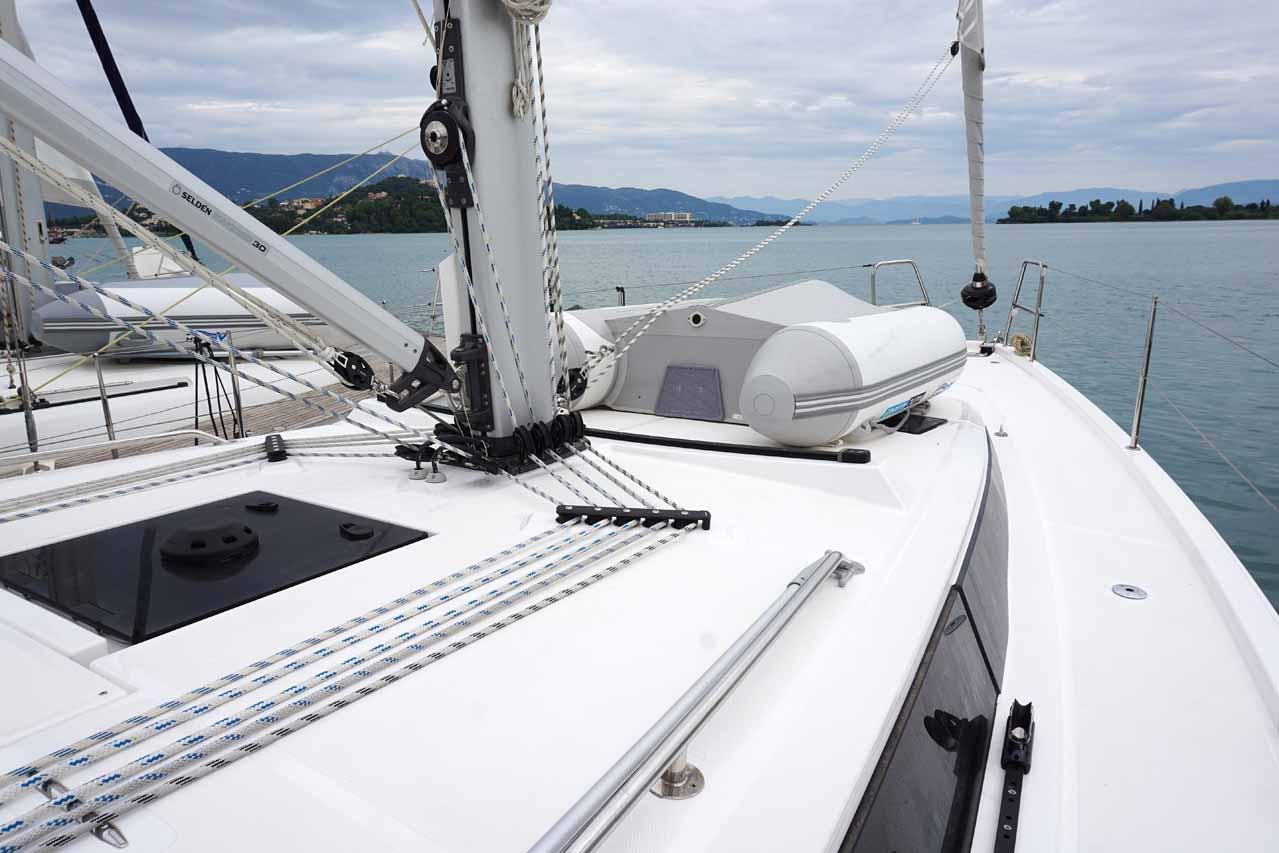 Bavaria C42, picture 5
