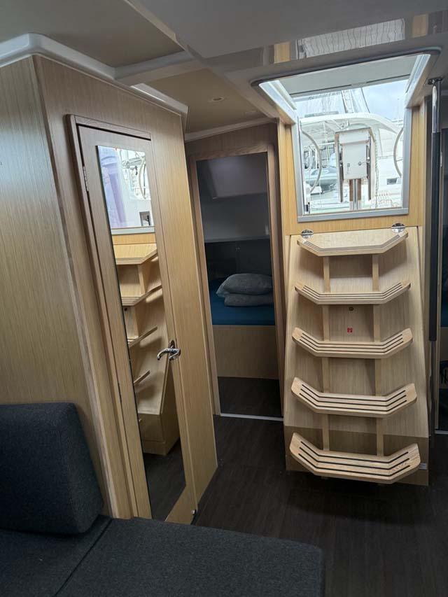 Bavaria C42 Style, picture 11