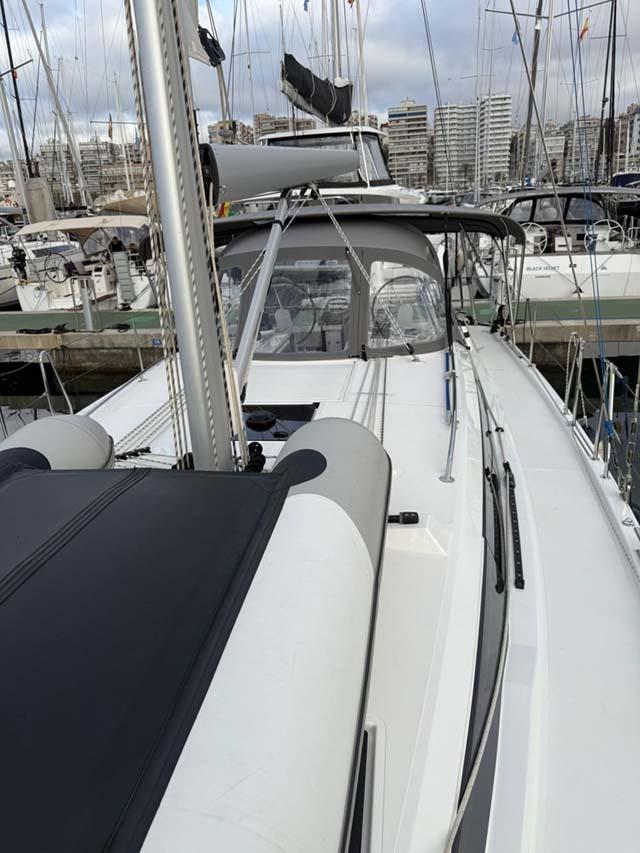 Bavaria C42 Style, picture 6