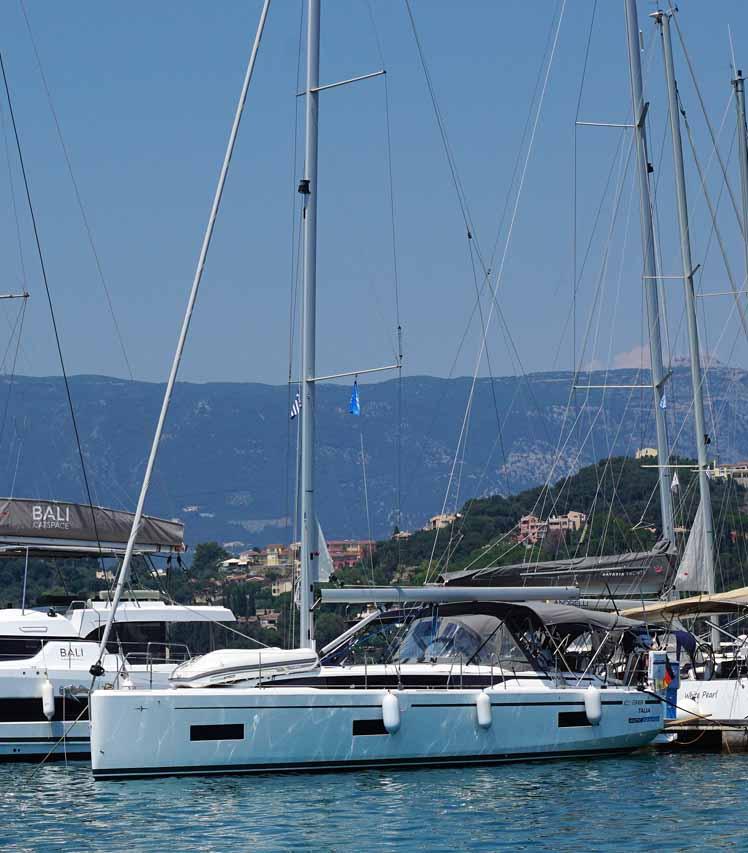 Bavaria C38, picture 9