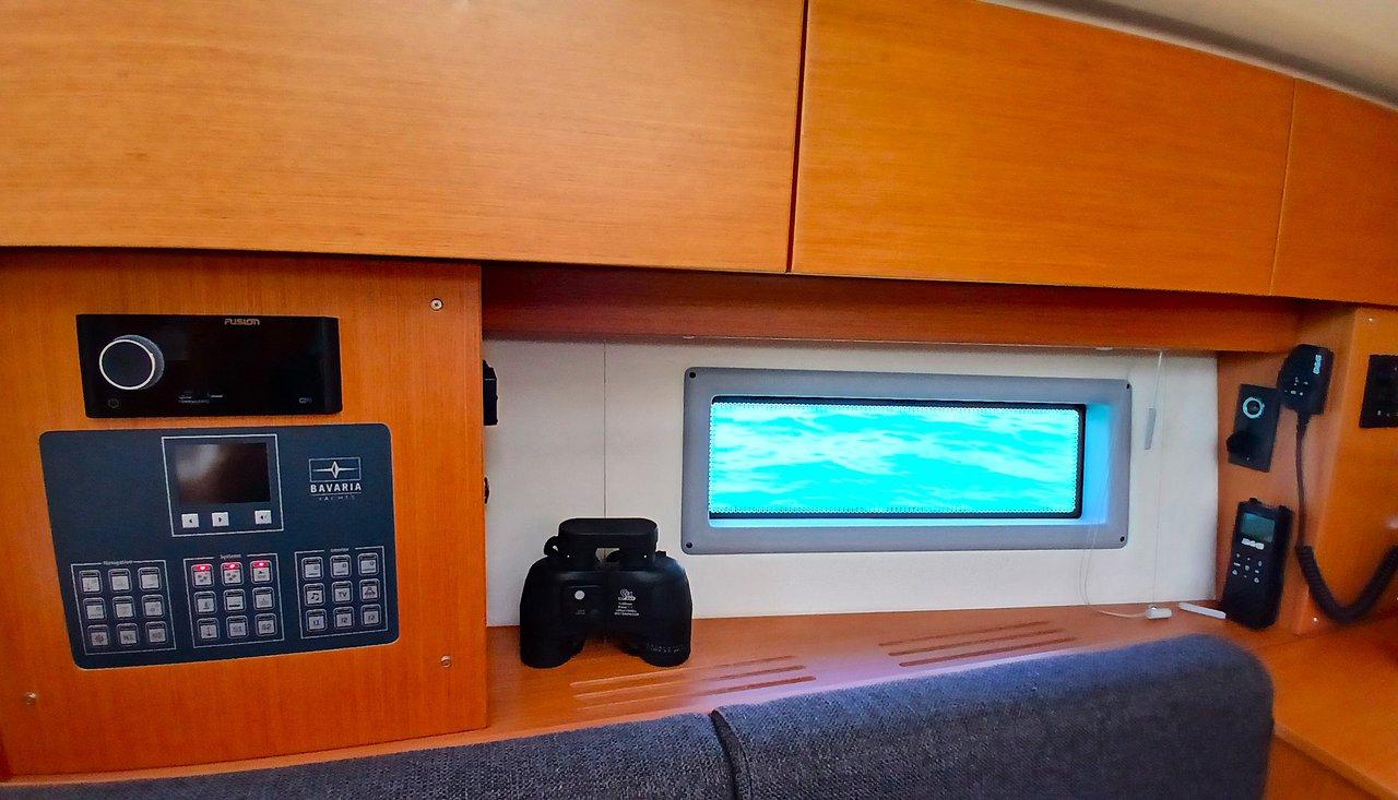 Bavaria C38, picture 18