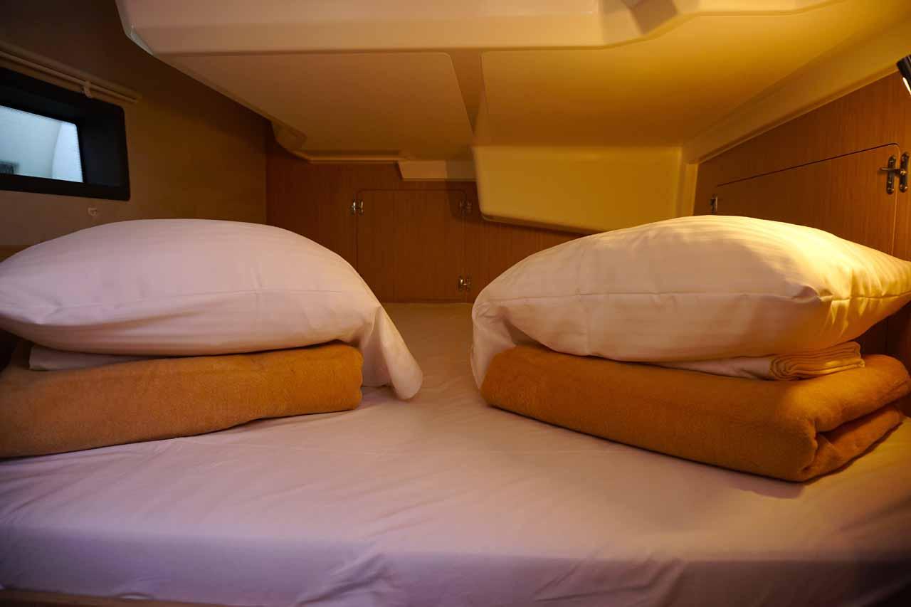 Bavaria C38, picture 17