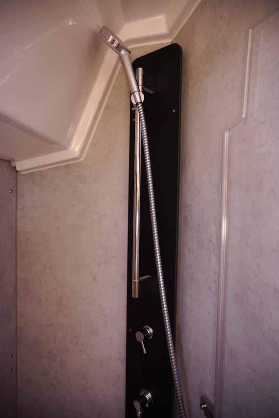 Bavaria C38, picture 21