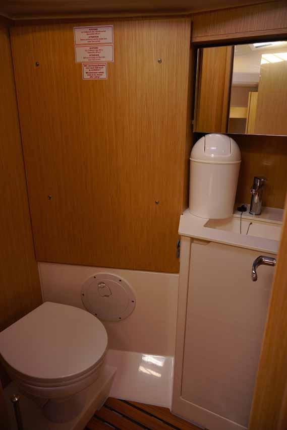 Bavaria C38, picture 22