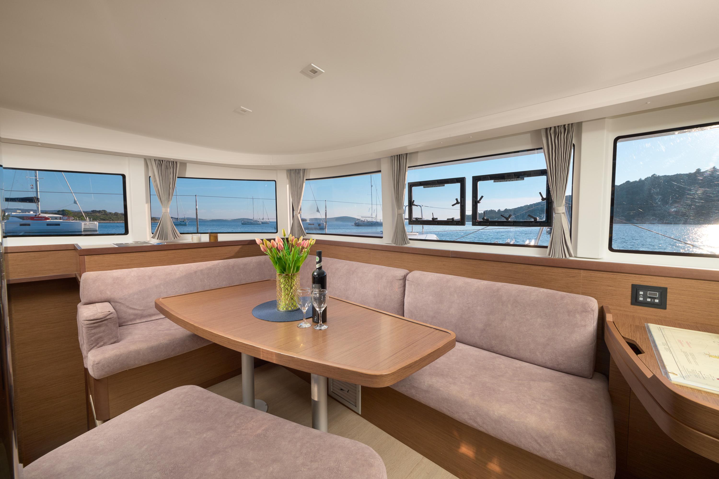 Lagoon 42 - 4 + 2 cab., picture 8