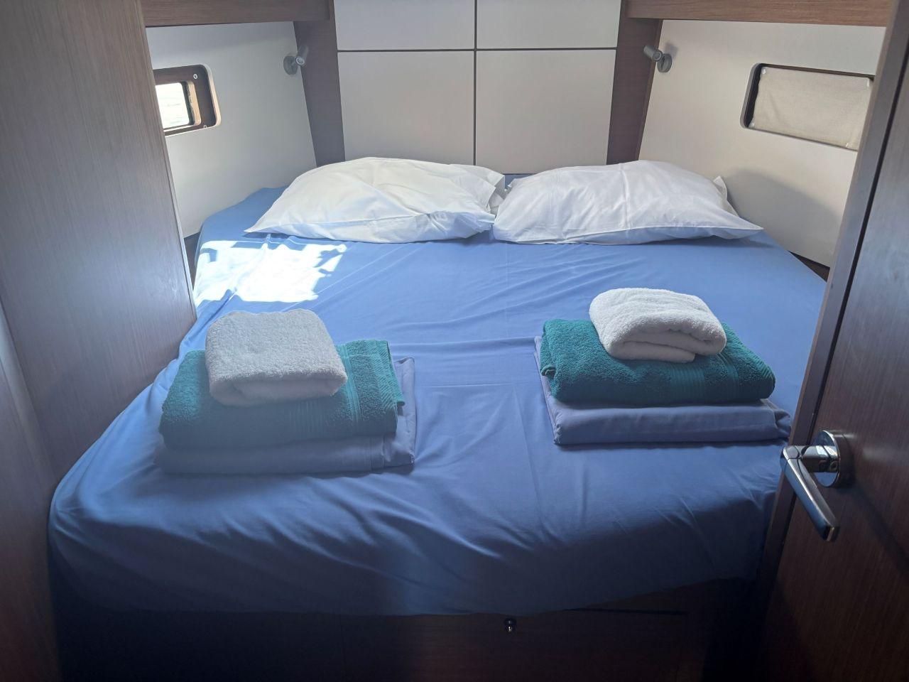 Oceanis 40.1, picture 10