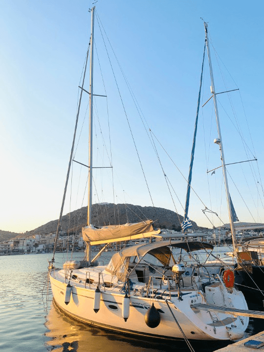 Bavaria 42 Cruiser, picture 4