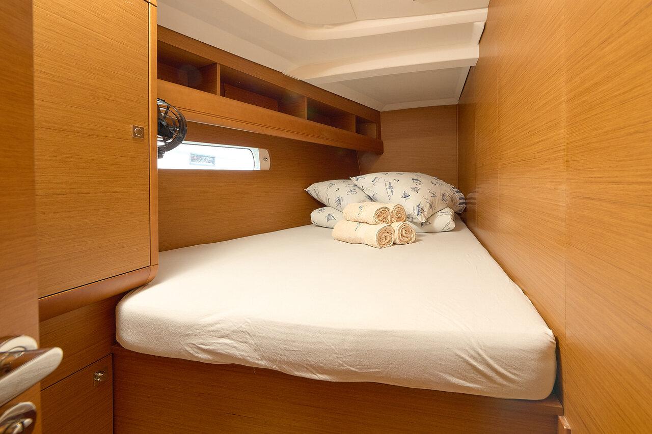 Sun Odyssey 479 - 4 cab., picture 30