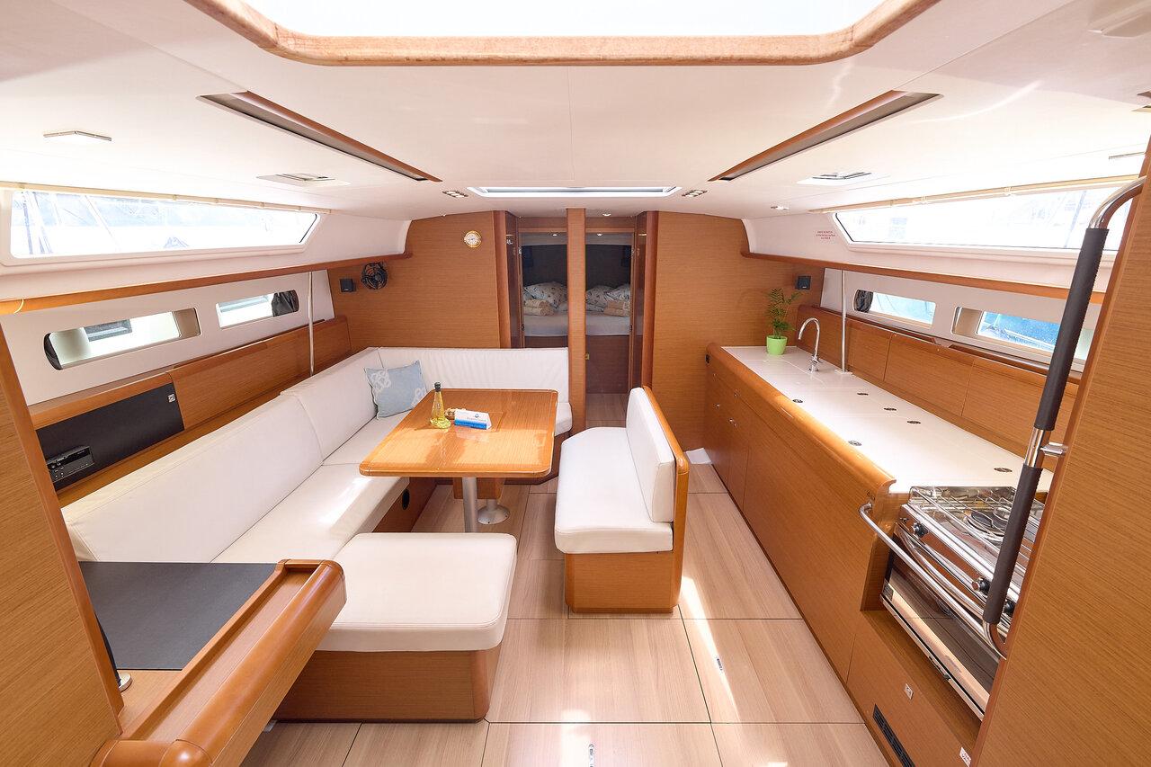 Sun Odyssey 479 - 4 cab., picture 16