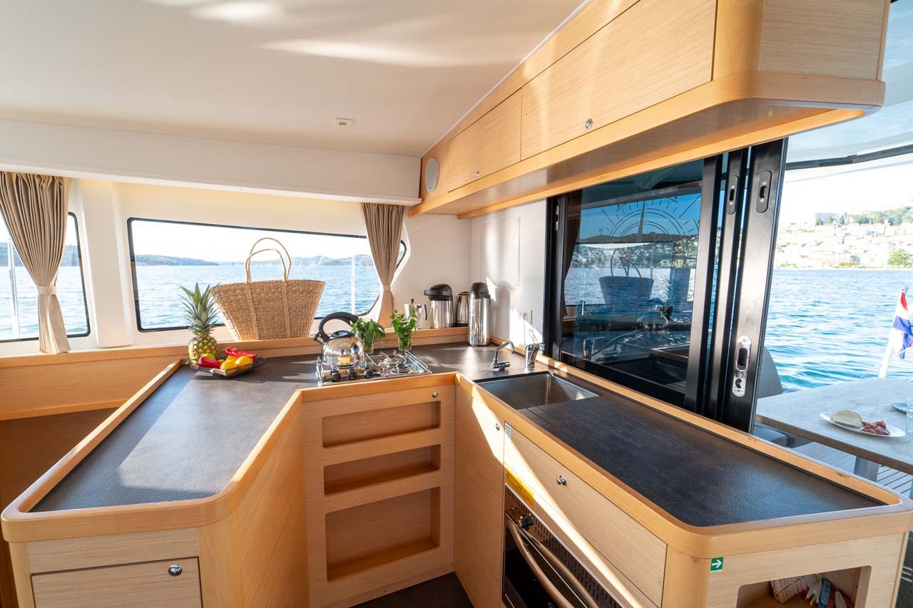 Lagoon 42 - 4 + 2 cab., picture 10