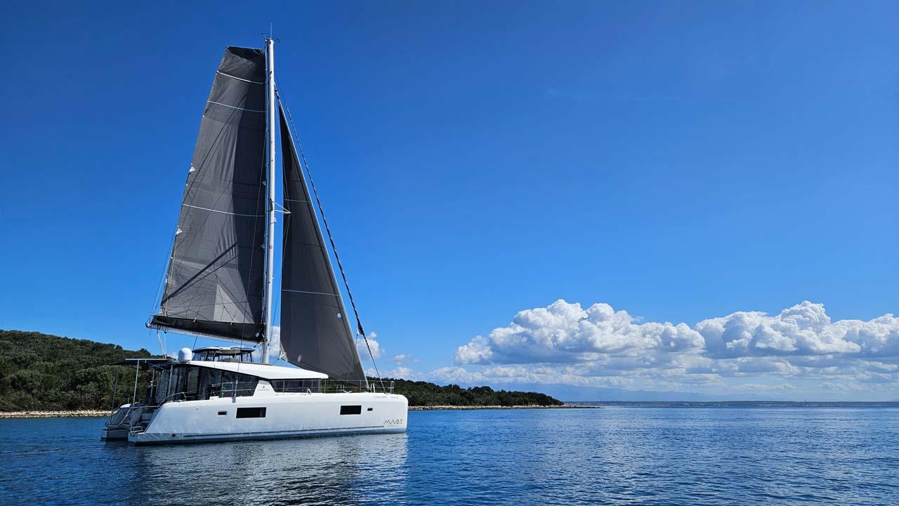 Lagoon 42 - 4 + 2 cab., picture 4