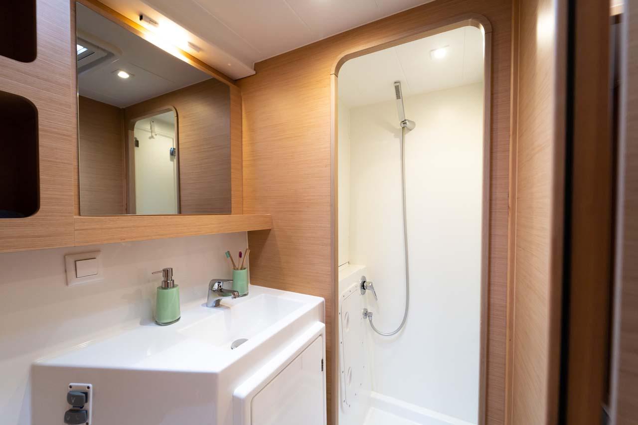 Lagoon 42 - 4 + 2 cab., picture 18