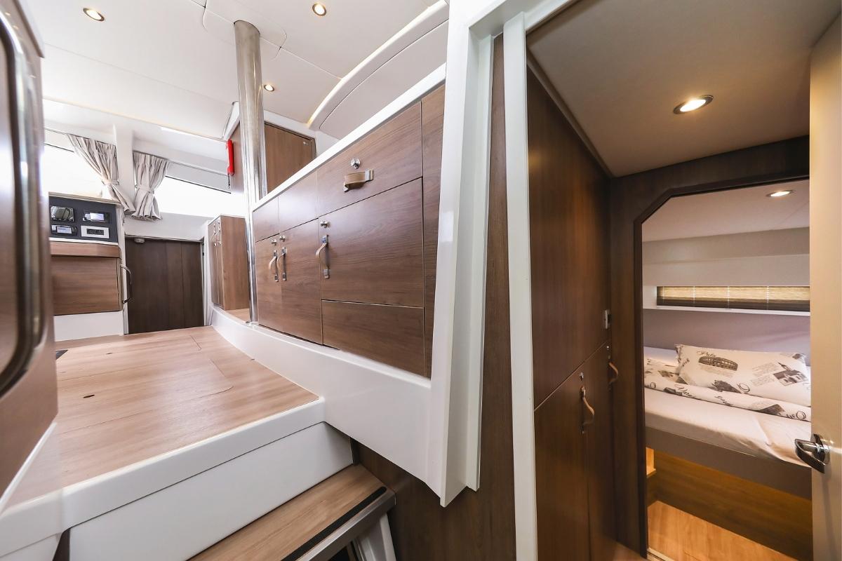 Bali 4.2 - 4 + 1 cab., picture 12