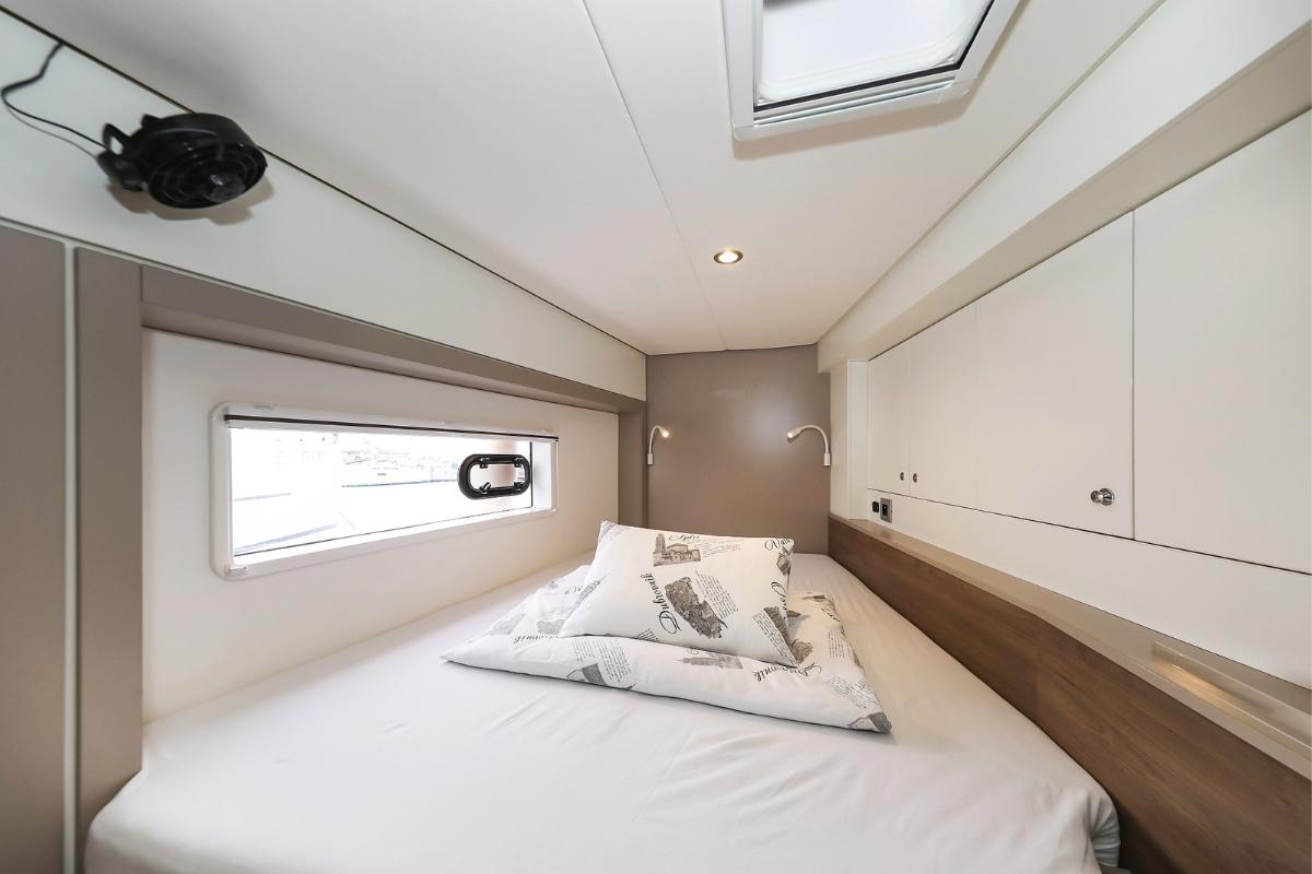 Bali 4.2 - 4 + 1 cab., picture 14