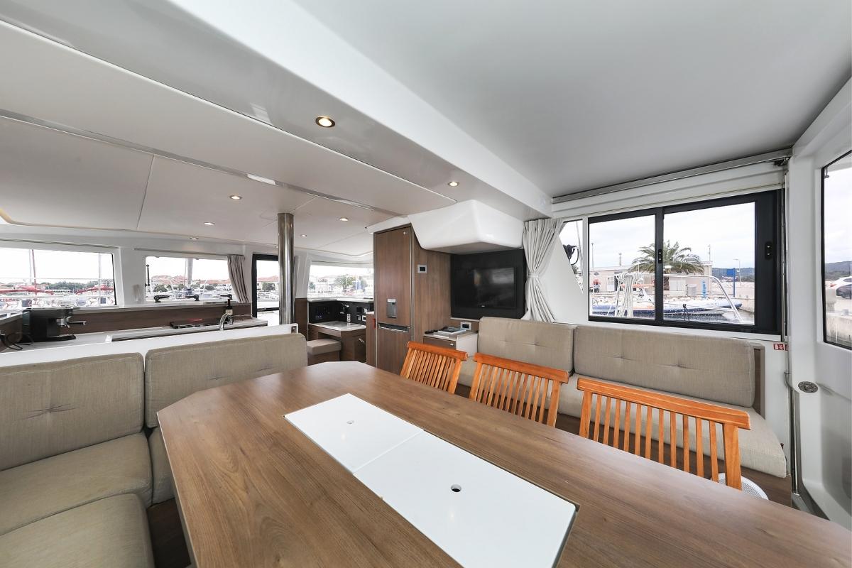 Bali 4.2 - 4 + 1 cab., picture 9