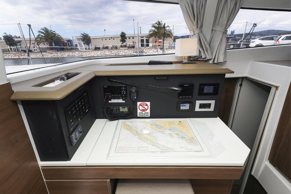 Bali 4.2 - 4 + 1 cab., picture 13