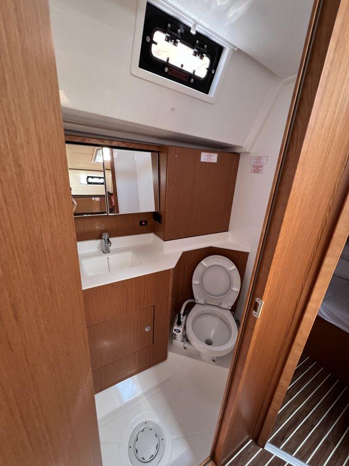 Bavaria C45 - 4 cab., picture 17