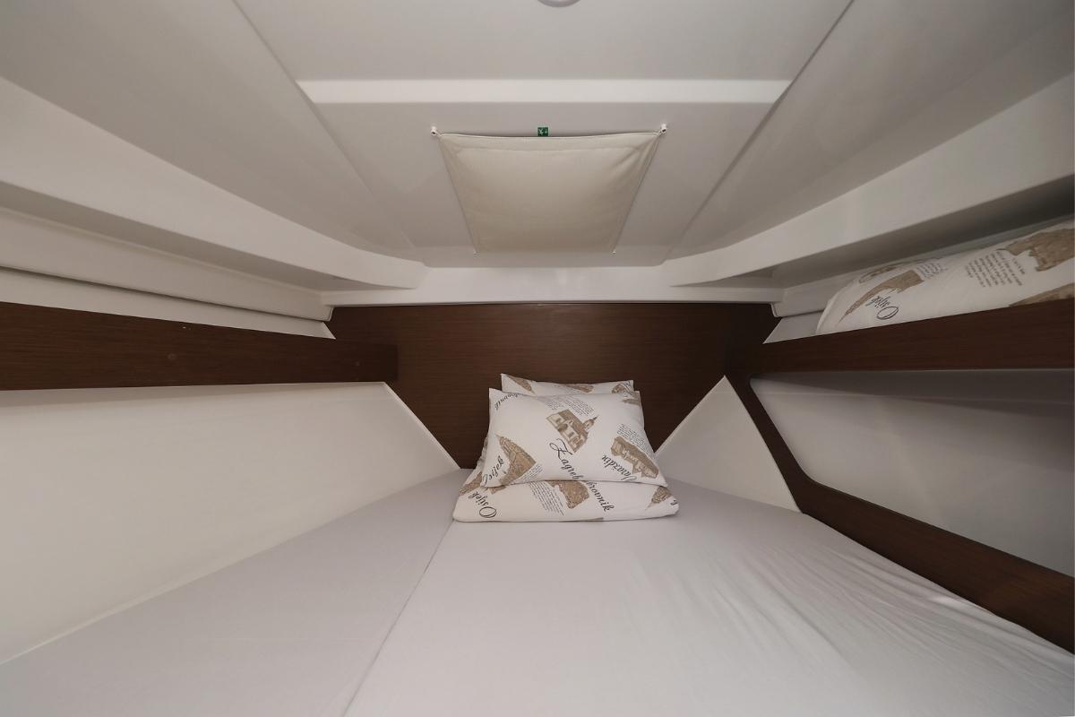 Merry Fisher 795, picture 9