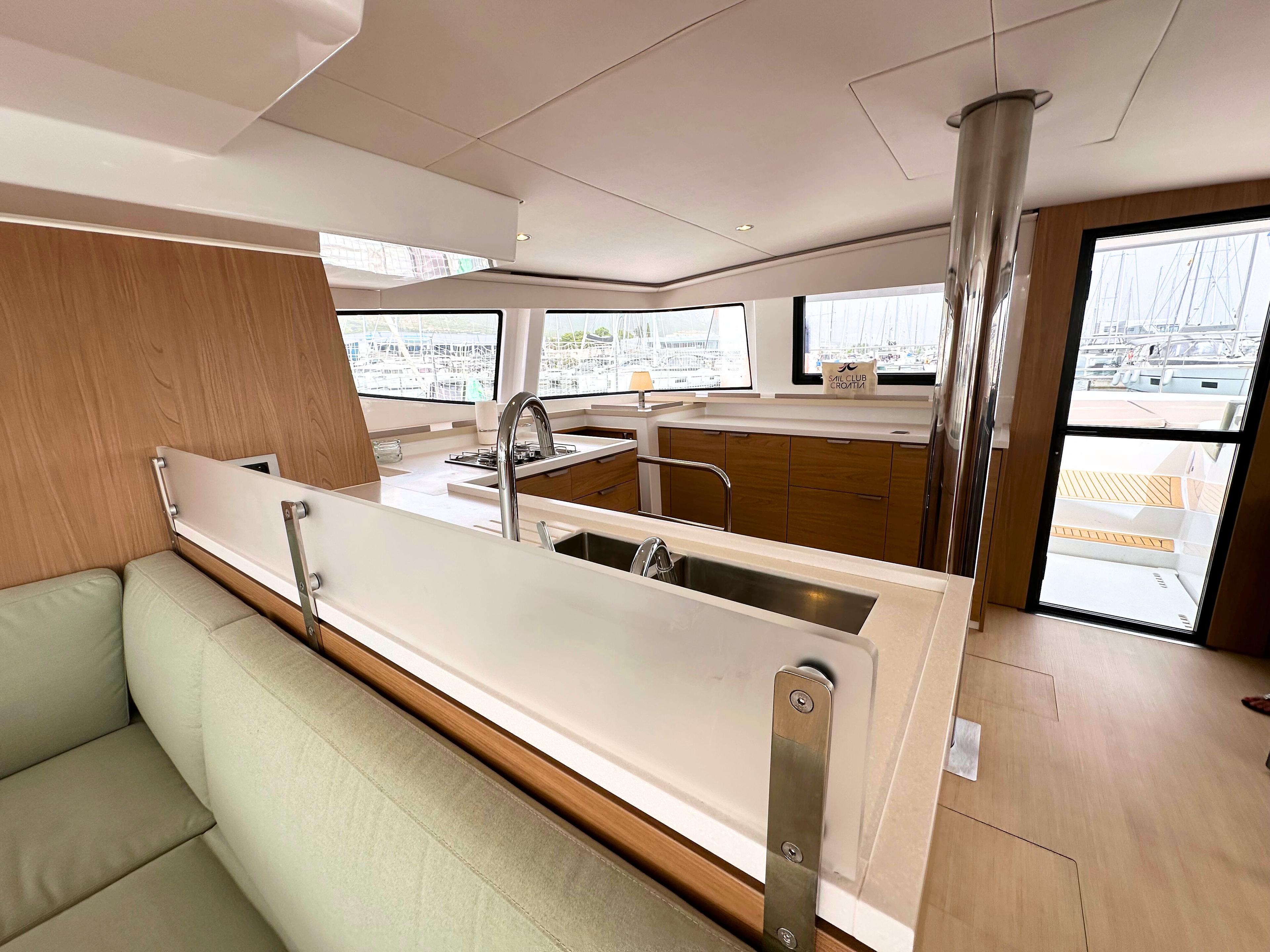 Bali 4.6 - 5 + 2 cab., picture 8