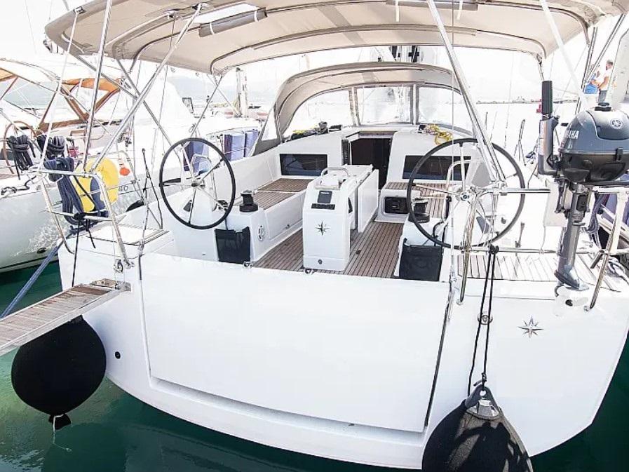 Sun Odyssey 440 - 4 cab., picture 1