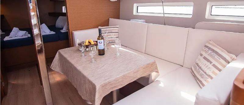 Sun Odyssey 440 - 4 cab., picture 8