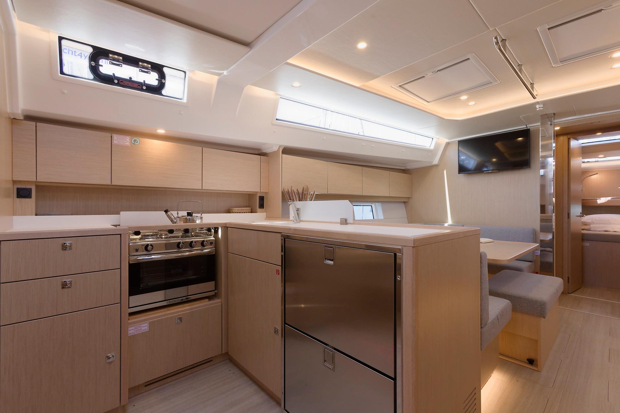 Bavaria C45 - 4 cab., picture 14