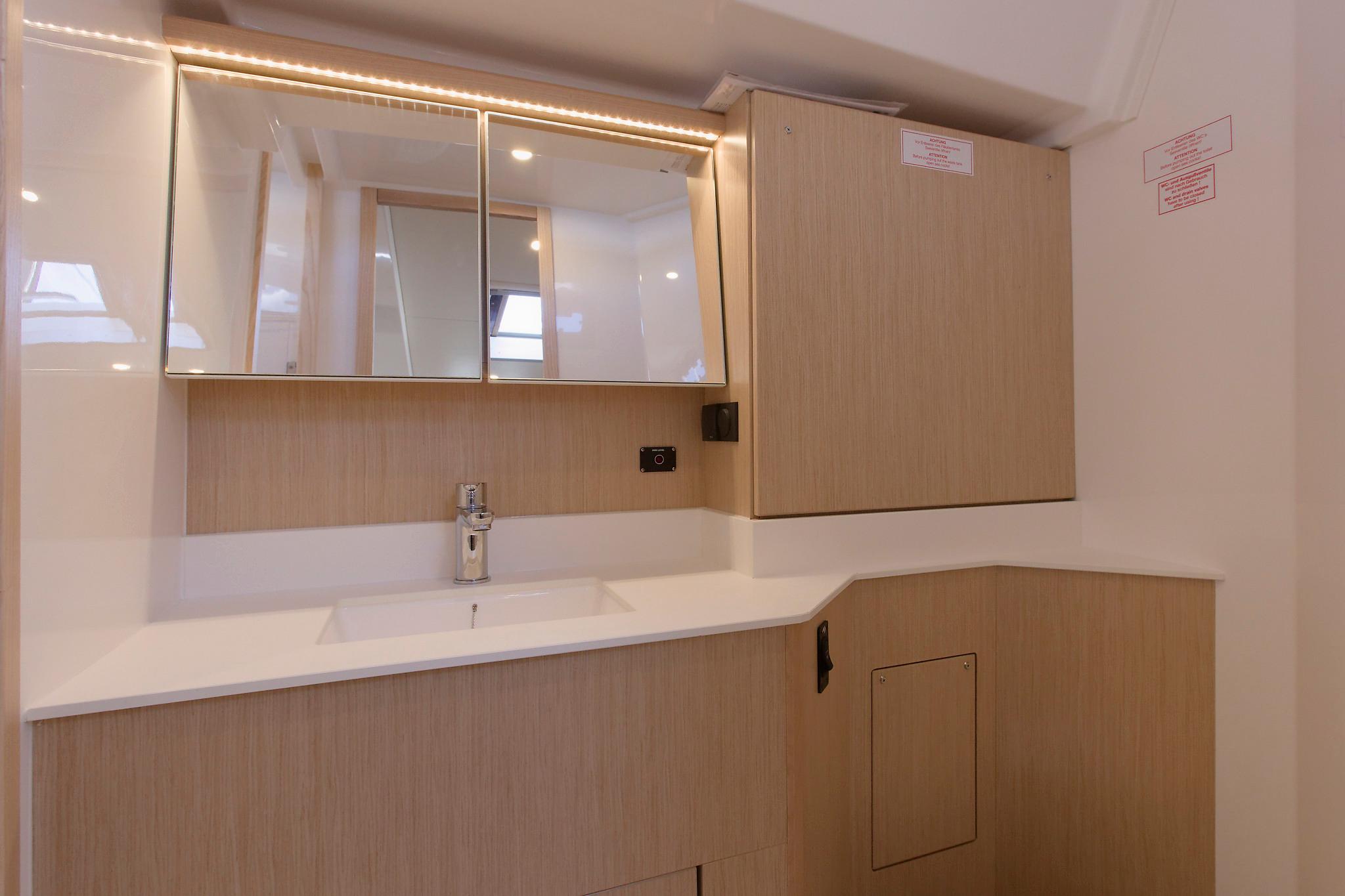 Bavaria C45 - 4 cab., picture 22