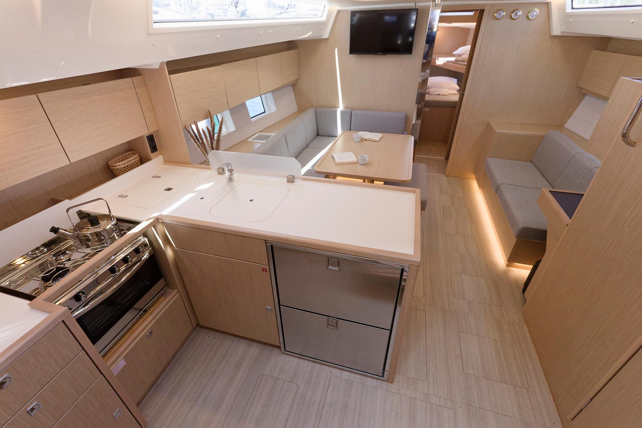 Bavaria C45 - 4 cab., picture 16