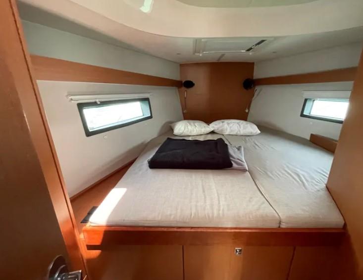 Bavaria C42, picture 17