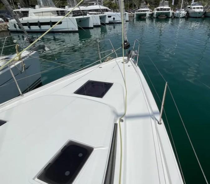 Bavaria C42, picture 5