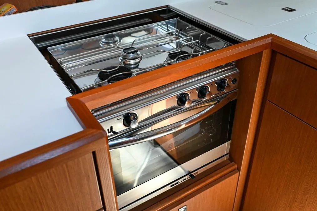 Bavaria C45 - 3 cab., picture 14