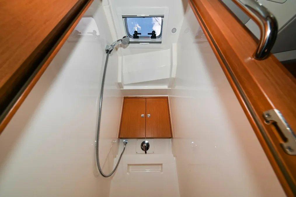 Bavaria C45 - 3 cab., picture 22