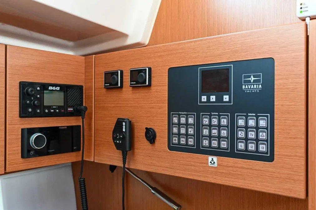 Bavaria C45 - 3 cab., picture 26