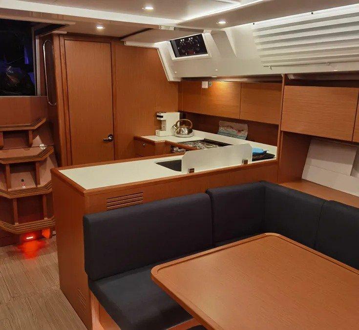 Bavaria C45 - 3 cab., picture 18