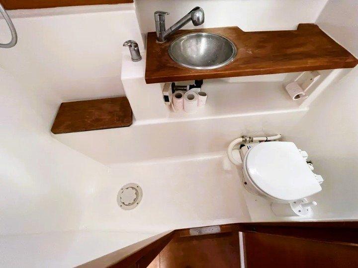 Dufour 410 GL, picture 12