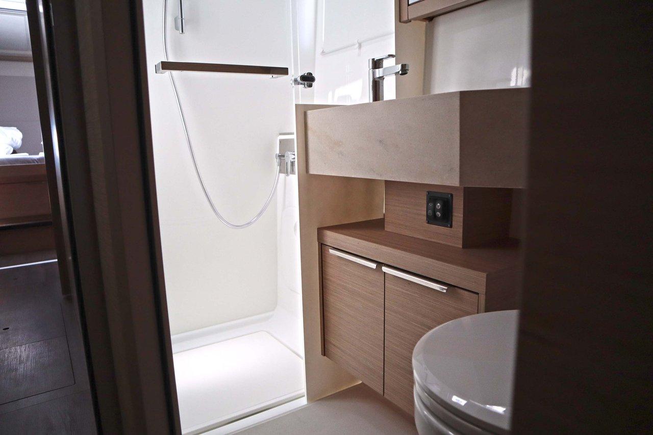 Lagoon 46 Fly, picture 24