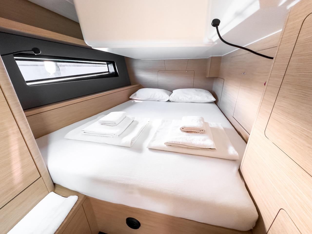 Dufour 41 - 3 cab., picture 19