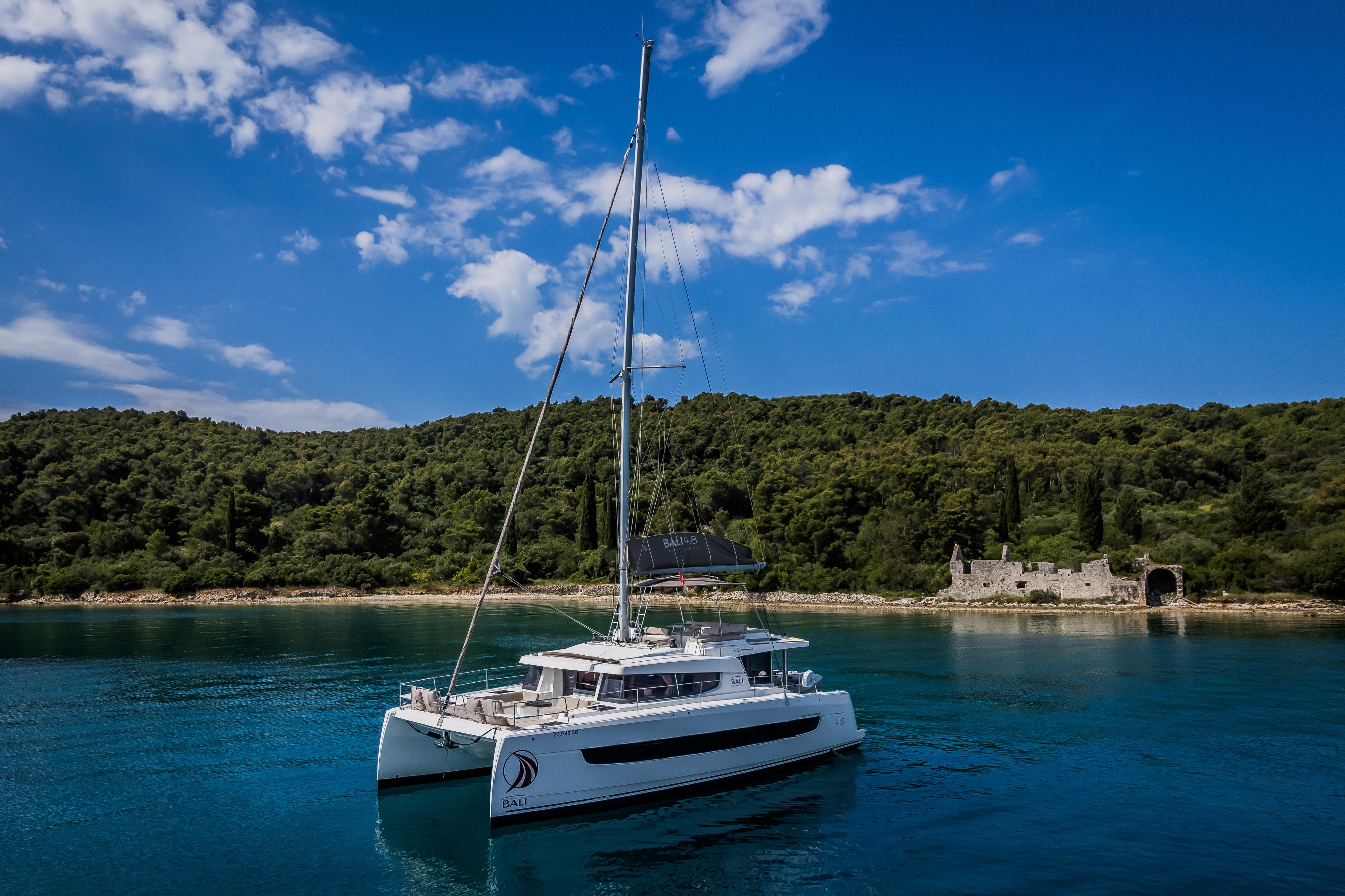 Bali 4.8 - 6 + 1 cab., picture 4