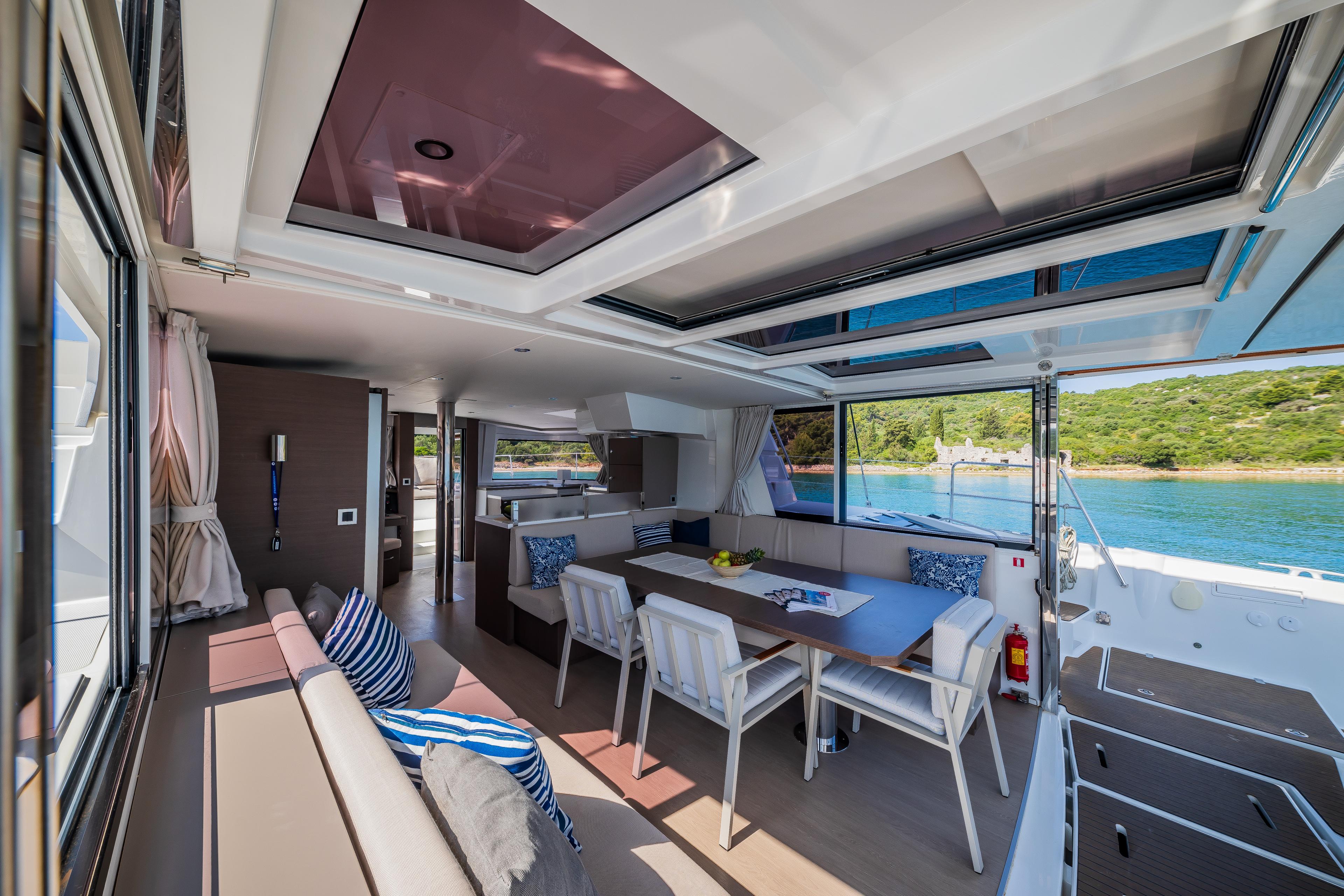 Bali 4.8 - 6 + 1 cab., picture 18