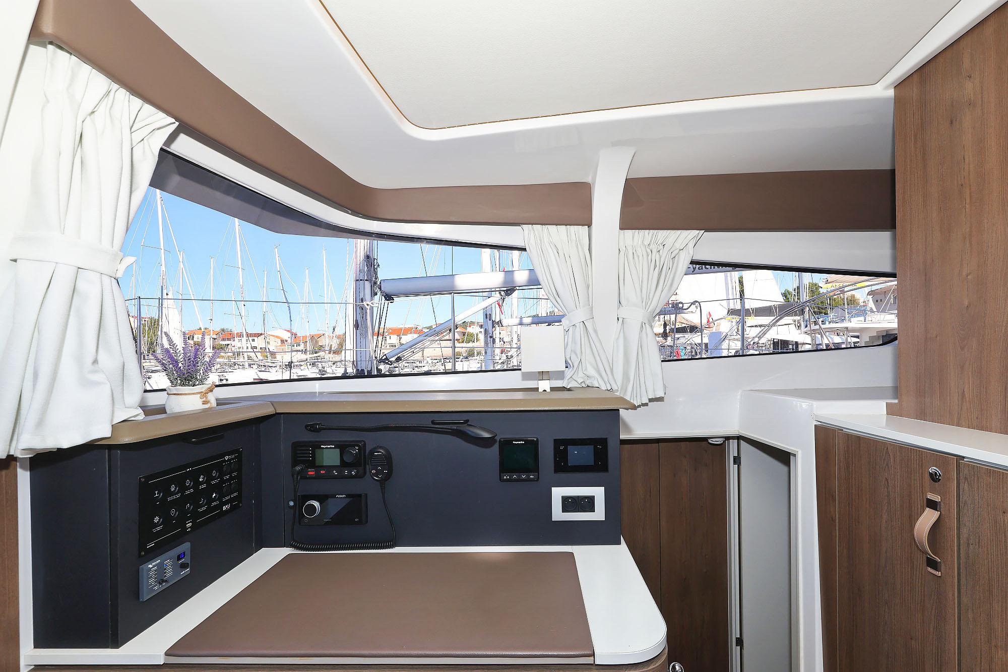 Bali 4.2 - 4 + 1 cab., picture 22