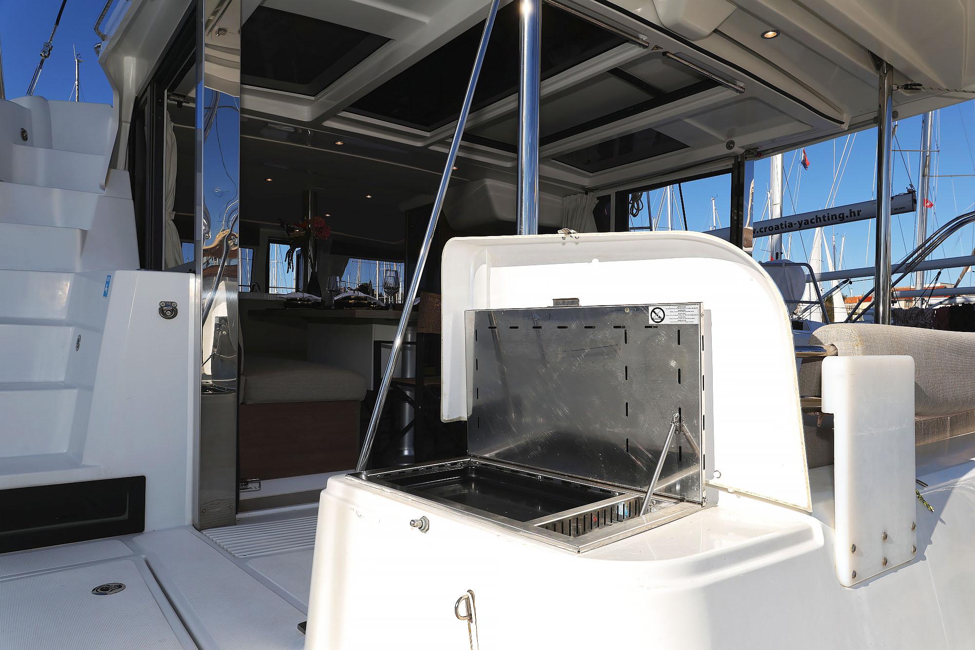 Bali 4.2 - 4 + 1 cab., picture 11