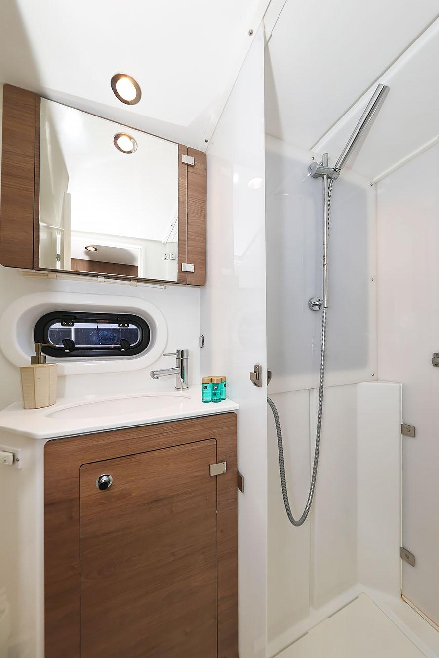 Bali 4.2 - 4 + 1 cab., picture 33